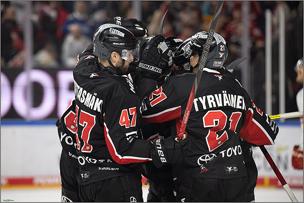 PENNY DEL; Koelner Haie-Duesseldorfer EG ; Koeln, 16.02.2025